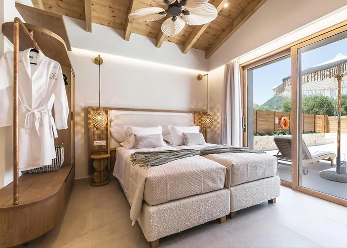 White Stone Orion - Poolside Escape Close To Laganas * Lithakia (Zakynthos)