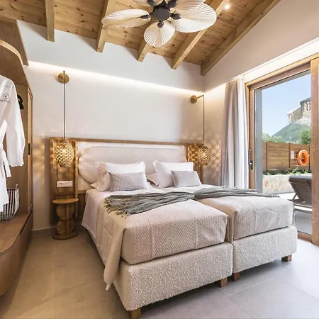 White Stone Orion - Poolside Escape Close To Laganas * Lithakia (Zakynthos)